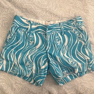 Lilly Pulitzer “The Callahan Short” size 00 blue